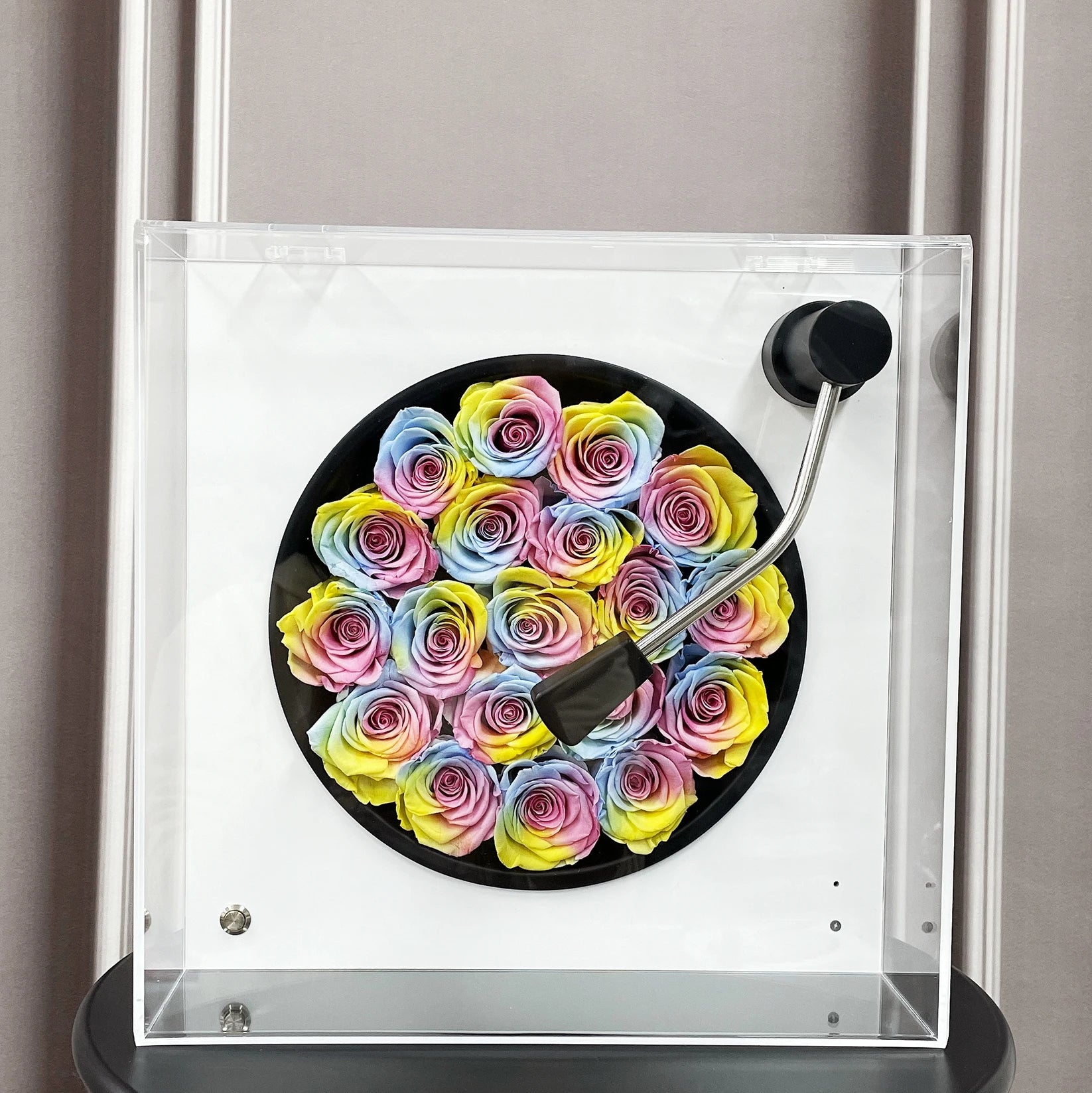 Rosa Eterna con Parlante Bluetooth — Regalo Único Fonógrafo, 4 Colores