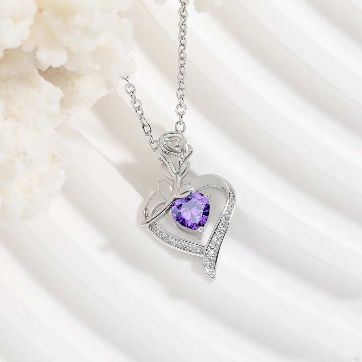 Eternal Flower Pendants Copper Ladies High End Love Rose Necklace Charm Jewelry Valentine's Day Gift