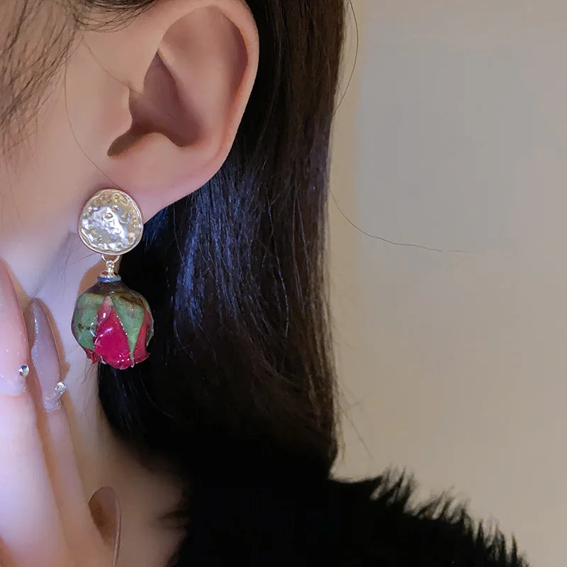 New Red Eternal Rose Dangle Earrings for Women French Elegant Temperament Earring Vintage Luxury Jewelry Manufacturers Wholesale